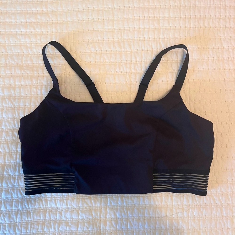 Black sports bra, size L